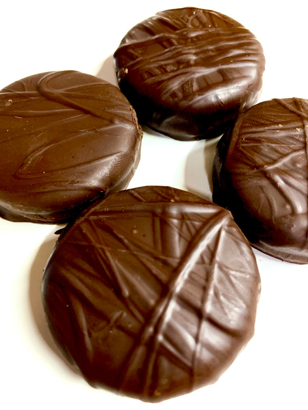 OREO Cookies (Milk Chocolate)8oz. Bag