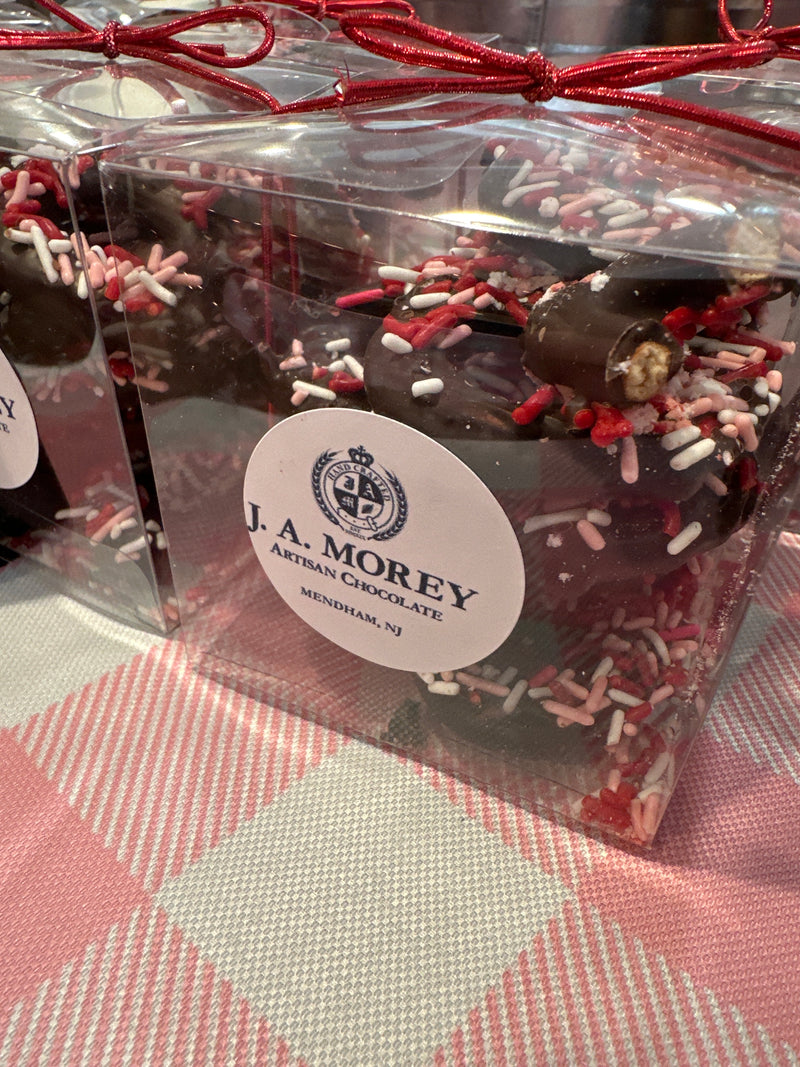 Decorative Dark Chocolate Pretzel 🥨 Gift Box