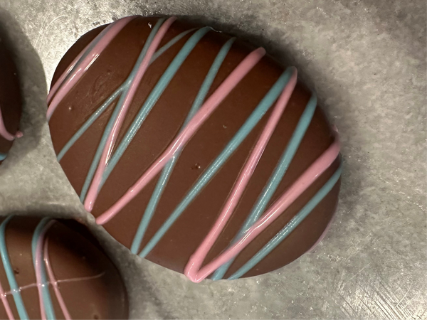 Large Milk Chocolate Caramel Egg