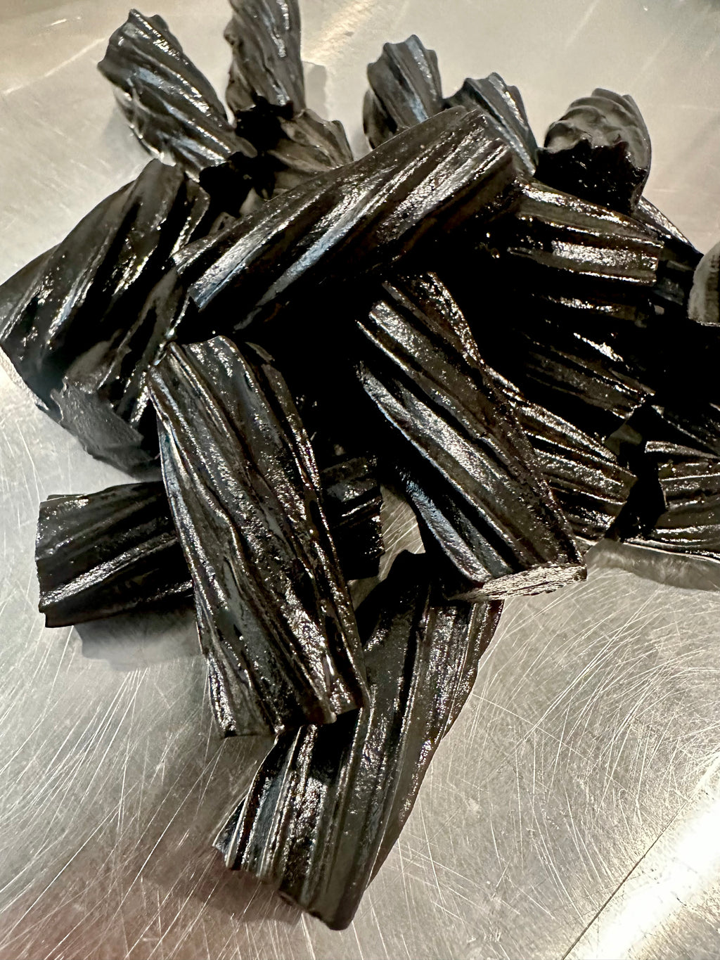 BLACK LICORICE 8oz. – J.A. Morey Artisan Chocolate