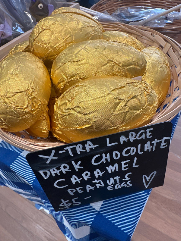 Extra Large Dark Chocolate Caramel + Peanut Egg (Gold)