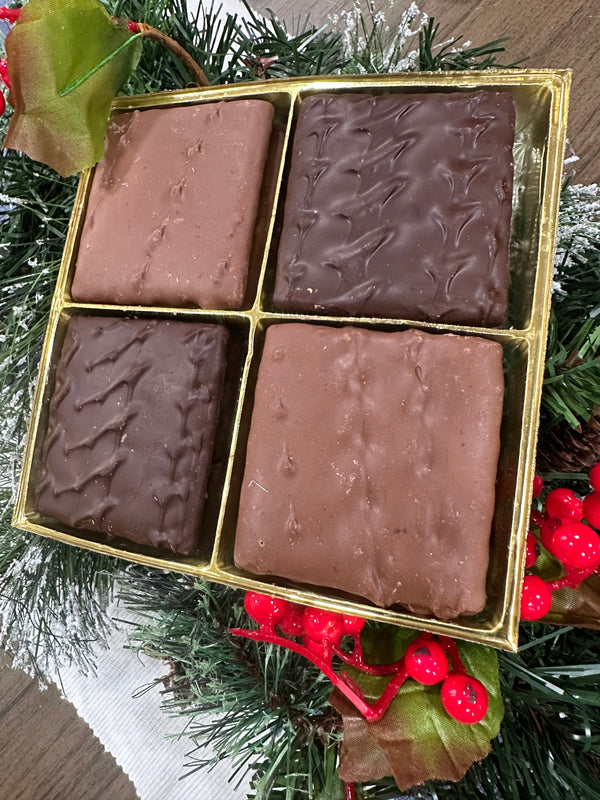 Graham Cracker Holiday Gift Box Milk and Dark Chocolate