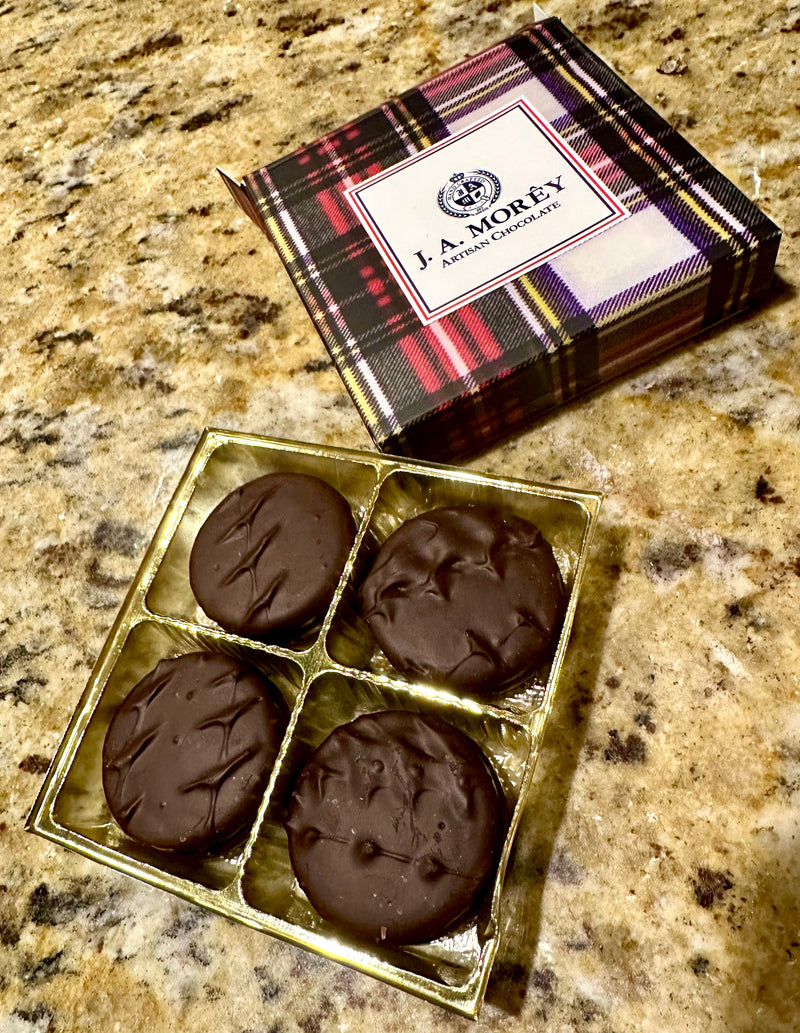 OREO HOLIDAY GIFT BOX (Dark Chocolate)