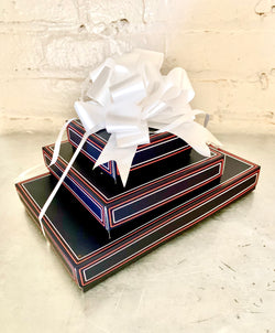 CLASSIC TRIPLE DECKER(Dark Chocolate)