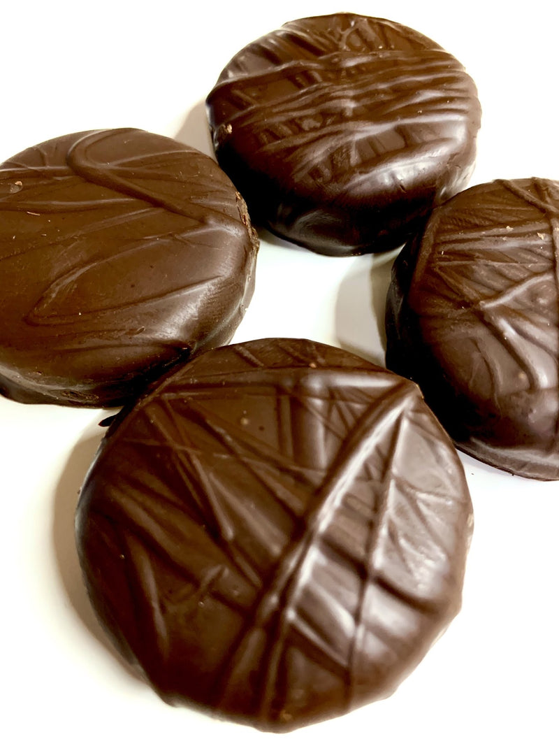Chocolate Covered Oreo Cookies (Dark Chocolate)8oz. Bag